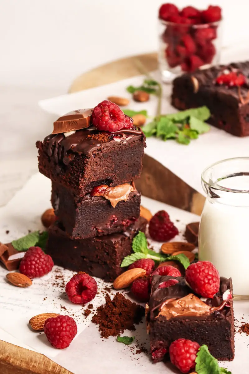 Chocolate Cake with Chocolate Ganache and Raspberries Recipe